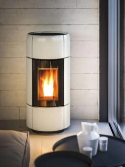 Pelletofen MCZ CURVE Comfort Air Maestro M2, 8 KW 9 Pelletofen MCZ CURVE Comfort Air Maestro M2, 8 KW -FeuerLust Verkäufe 6120 4