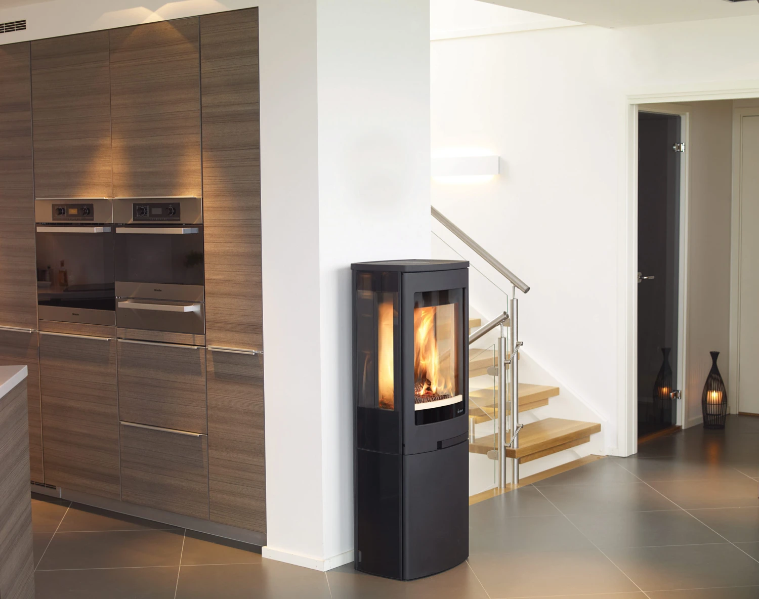 Kaminofen Nordpeis DUO 4 Schwarz, 5 KW 8 Kaminofen Nordpeis DUO 4 Schwarz, 5 KW – Bild 6